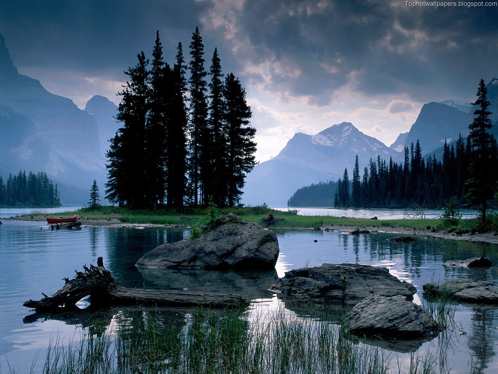 [Spirit+Island+Maligne+Lake,+Jasper+National+Park,+Alberta.jpg]