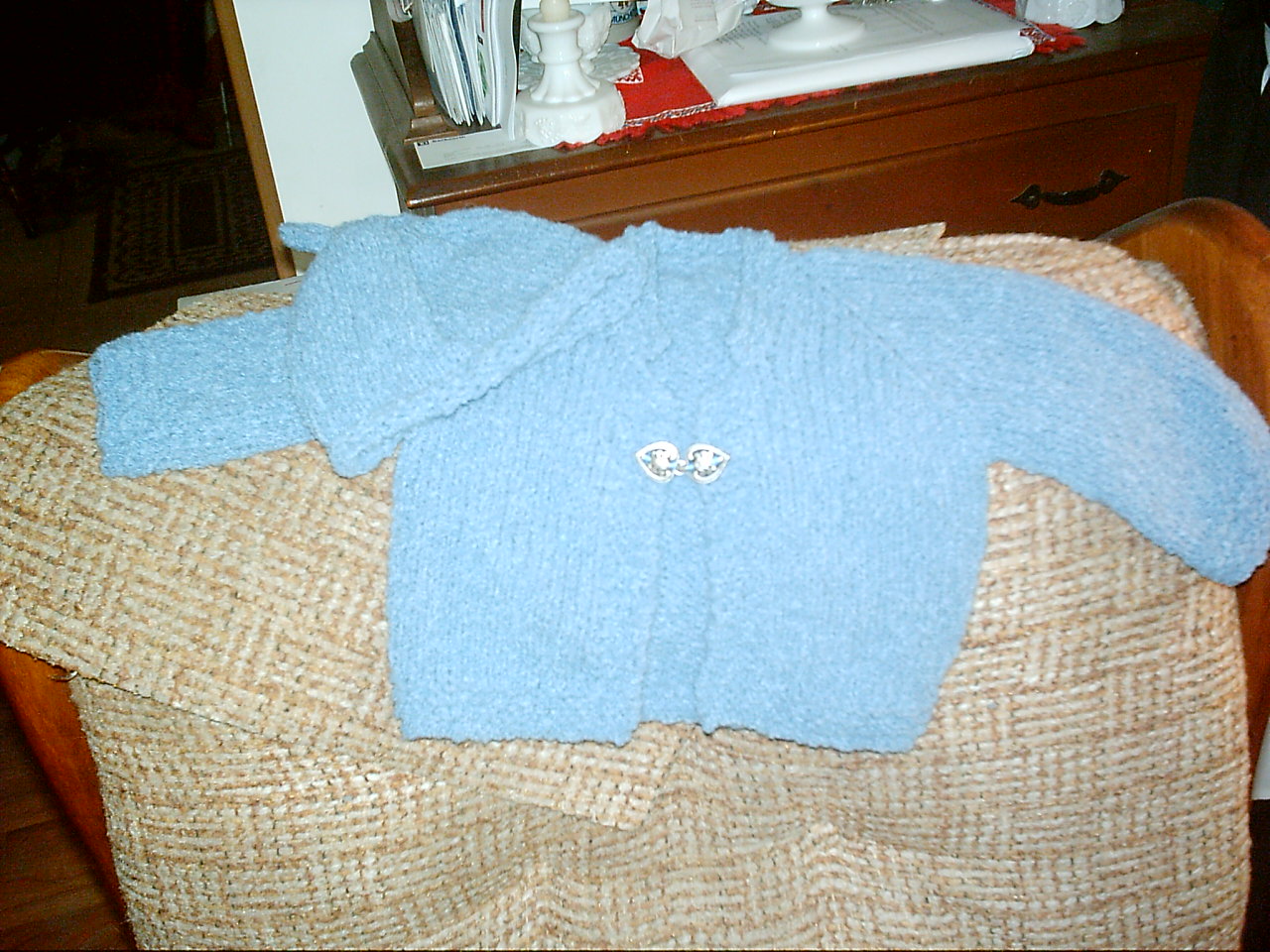 [Baby+Sweater+Hat+07+-+Krista2.jpg]