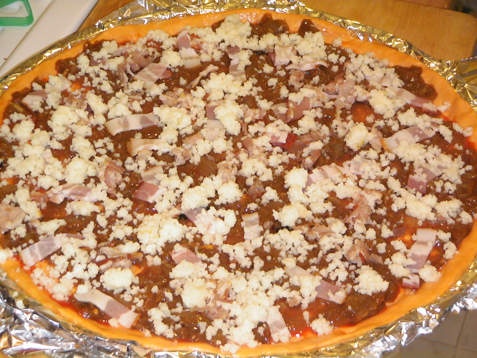 [Pizza+cebolla+caramelizada+y+bacon+(1).JPG]