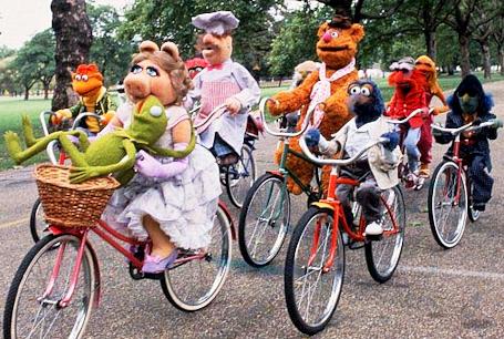 [cycling+muppets.jpg]