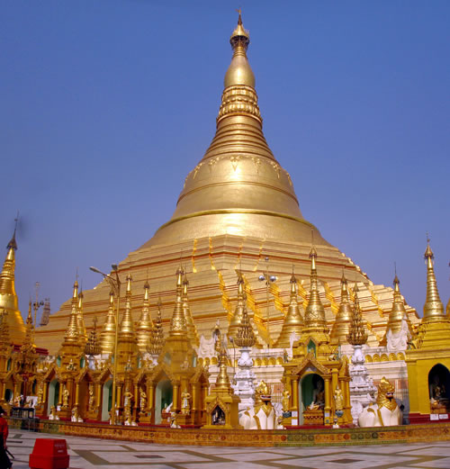 [shwedagon-paya-pagoda-in-myanmar-4.jpg]