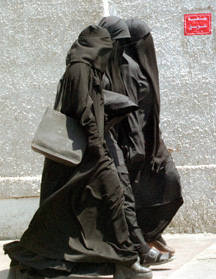 [niqab.jpg]