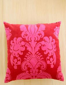 [red+and+pink+pillow.jpg]