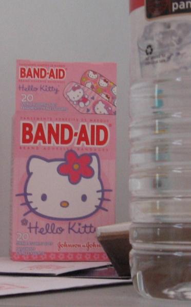 [hello+kitty+bandaids.jpg]