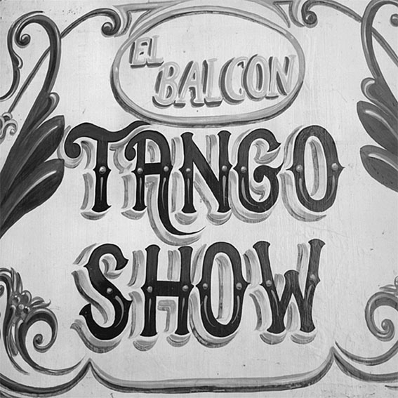 [54+tango+show+copy.jpg]