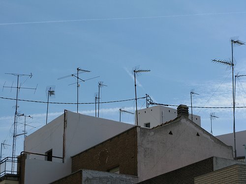 [antennas.jpg]