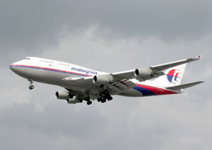 [300px-Malaysia.airlines.b747-400.9m-mph.arp.jpg]