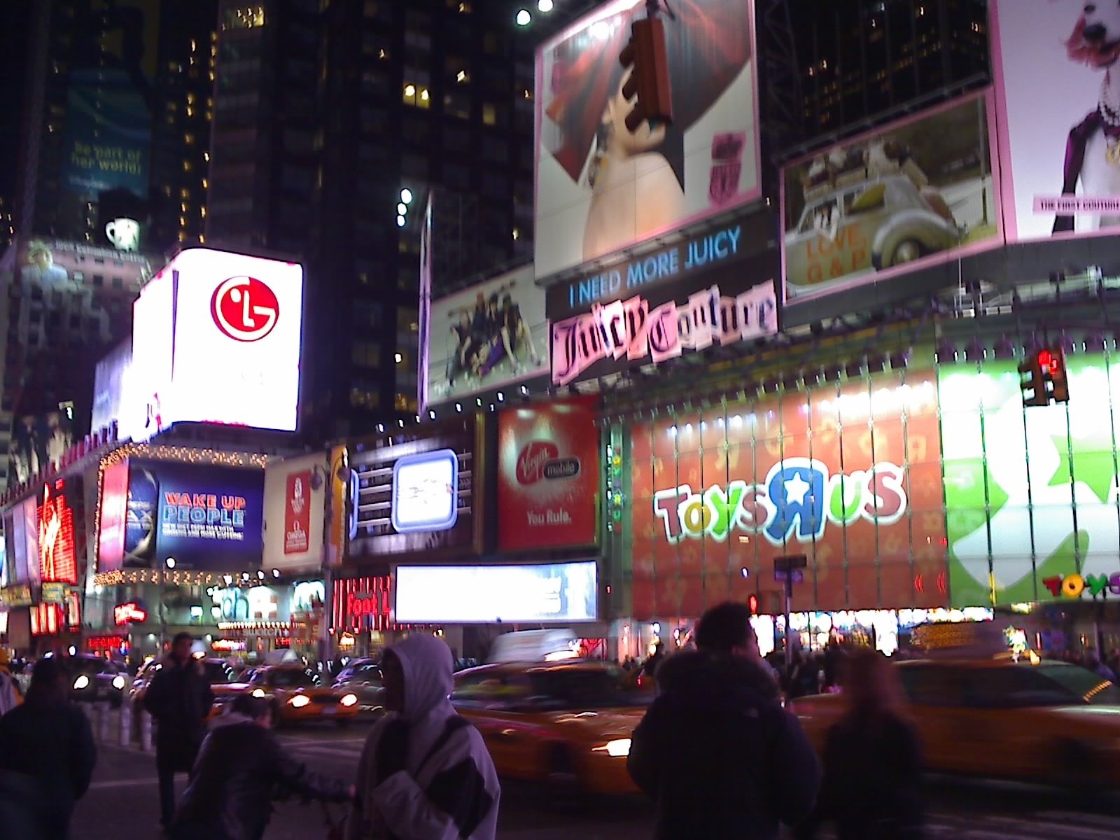 [Times+Square+at+night+3.bmp]
