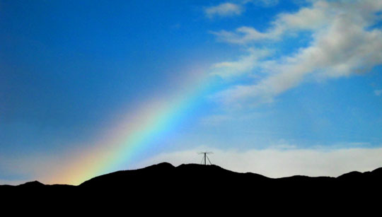 [desert_rainbow.jpg]