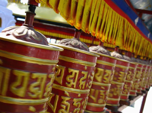 [Swayambhunath-02small.jpg]