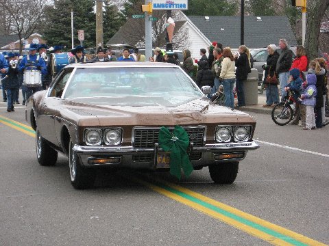 [Sandy+Car+St+Pats+parade.jpg]
