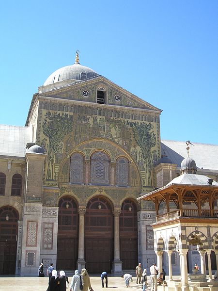 [450px-Umayyad_Mosque-Mosaics_south.jpg]