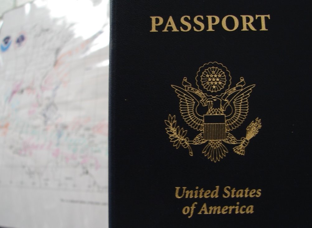 [032408+passport+002.jpg]