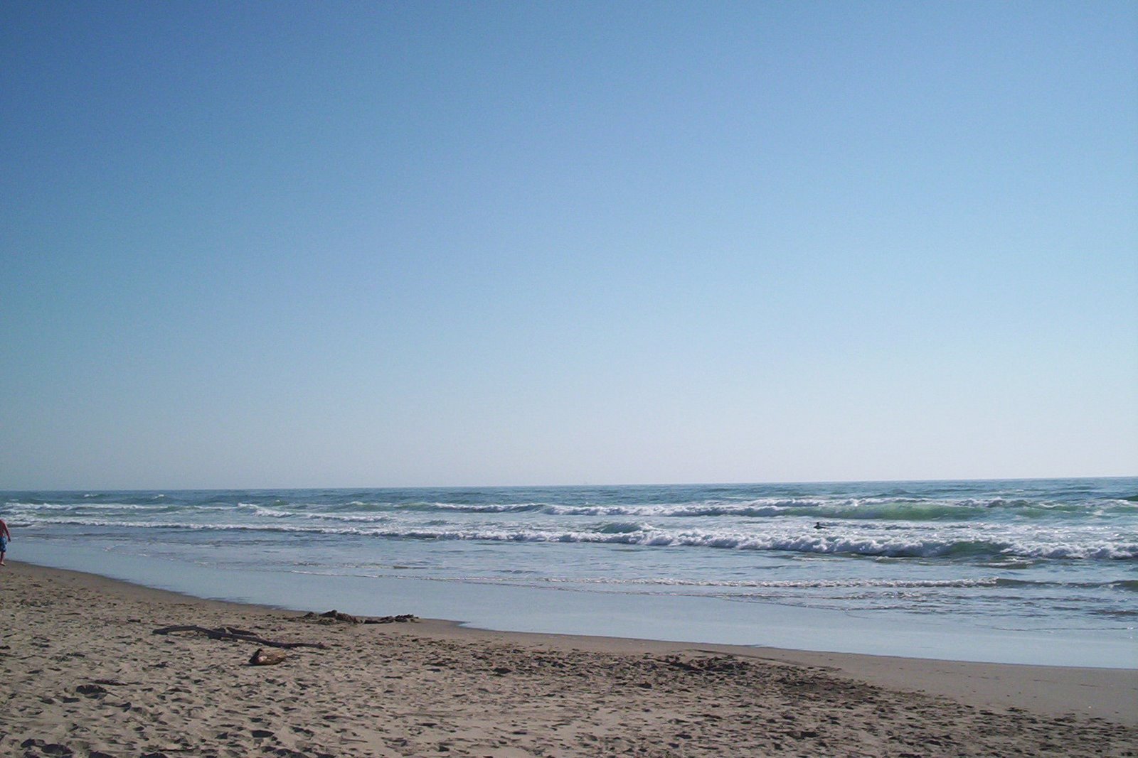 [20080619+Surf+Beach+036.jpg]