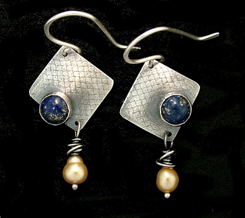 [lapis+and+pearl+earrings.jpg]