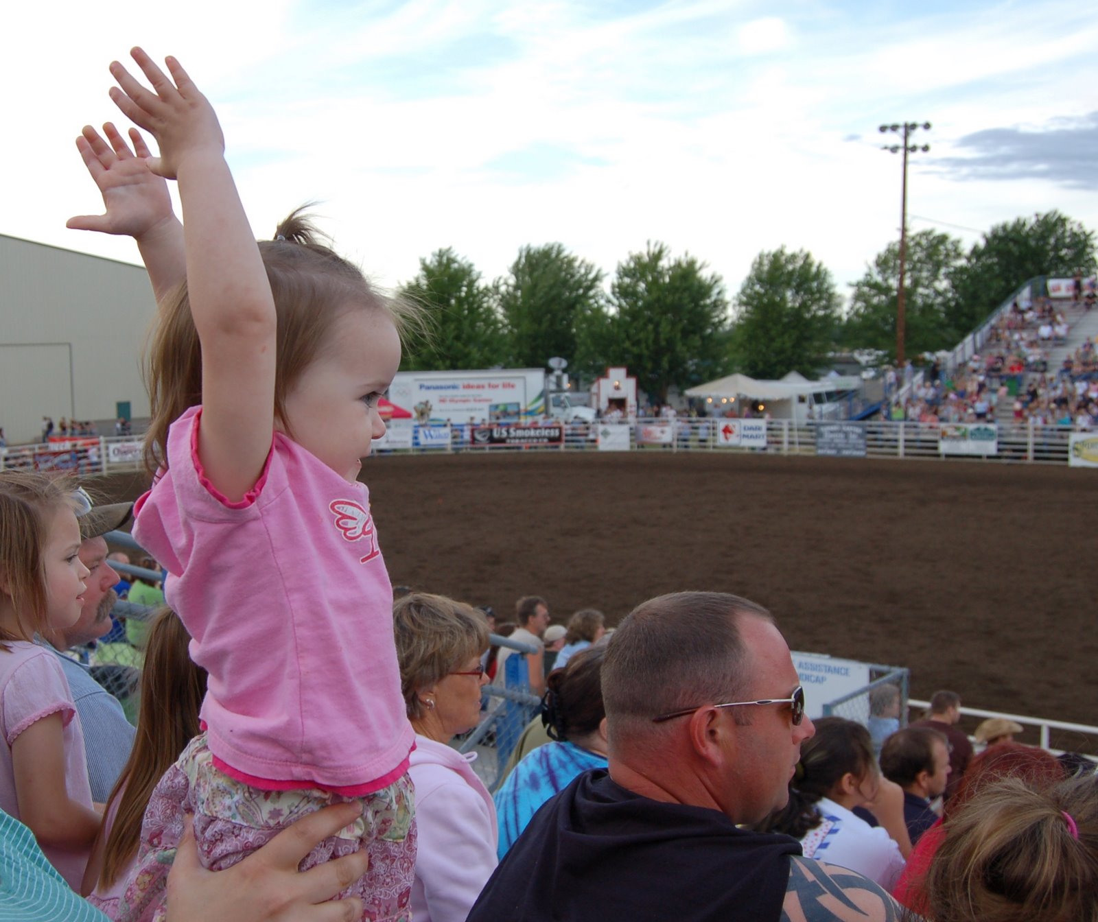 [Audrey+Excited+at+Rodeo.JPG]