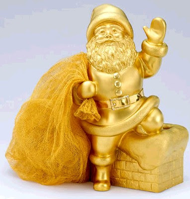 http://vspot.co.uk/2007/11/21/pure-gold-santa-claus-statue/