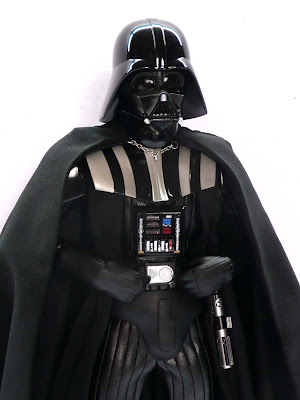 Black Belt Controls Details about   Medicom 1:6 Star Wars Darth Vader 1.0 Figure 