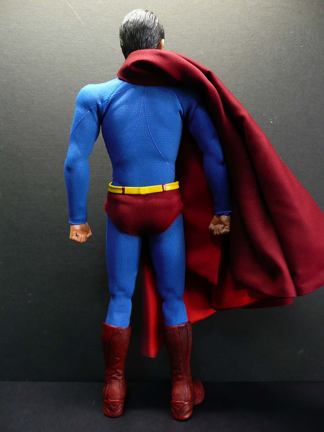 [superman+butt.jpg]