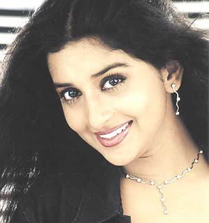 Indian Actress Meera Jasmine