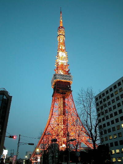 [tokyo_tower021.jpg]