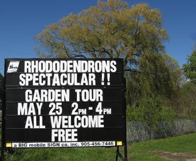 [rhododendron-guided-walk-sign-may-2008-port-credit.jpg]