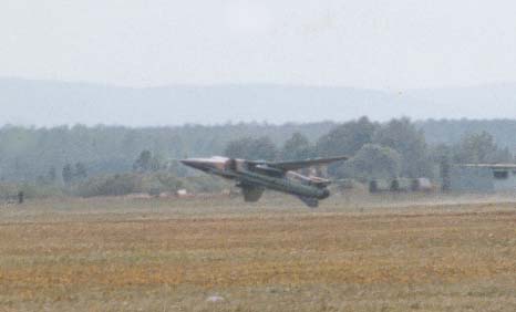 [MiG_23MF_04crash_001.jpg]