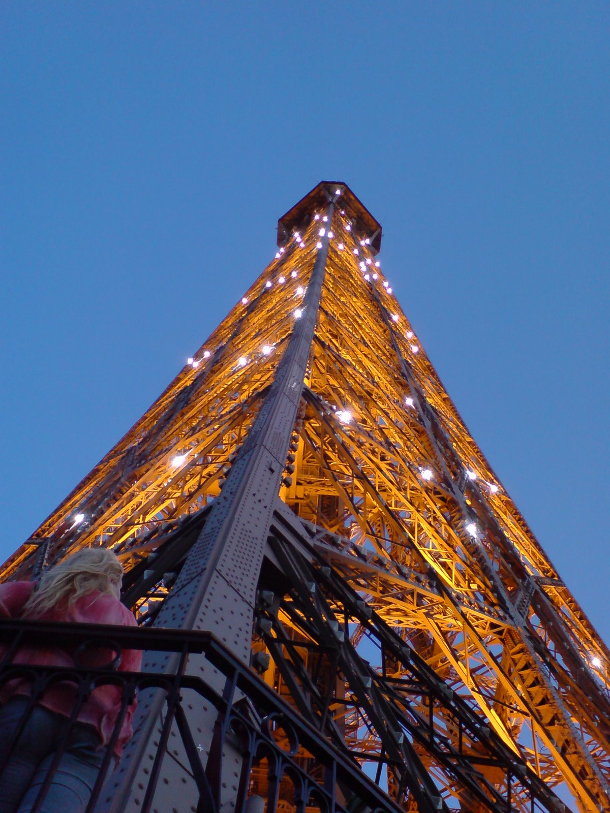 [Eiffel+Tower.JPG]