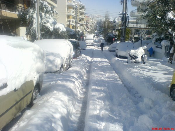 [February+08+snow+in+Athens.BMP]