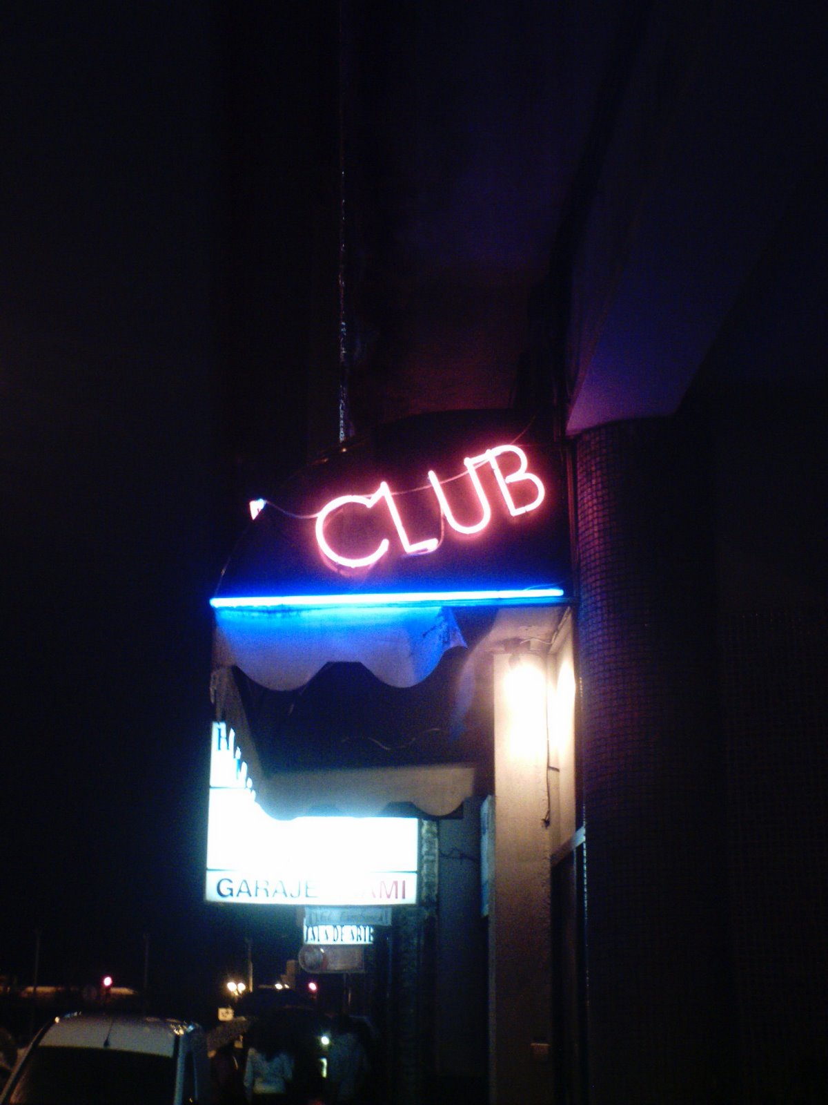 [club.JPG]