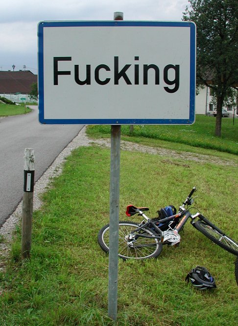 [Fucking2C_Austria2C_street_sign.jpg]