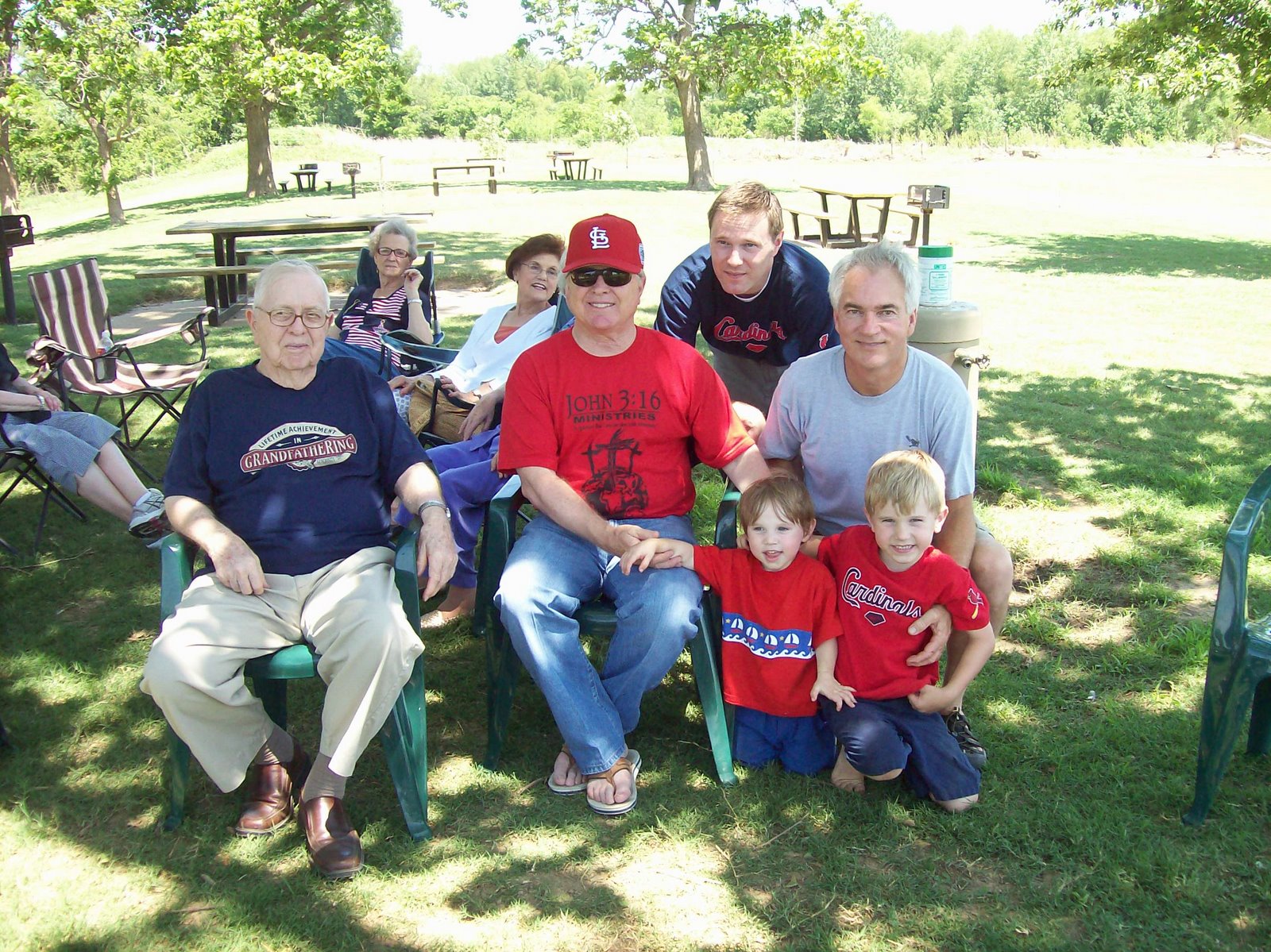 [Reid's+visit+&+Fathers+Day+2008+043.JPG]