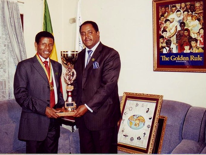 [athlete+haile+gebesealssie+as+goodwill+ambassador+of+golden+rule+by+ipi+uri+cc+in+ethiopia.jpg]