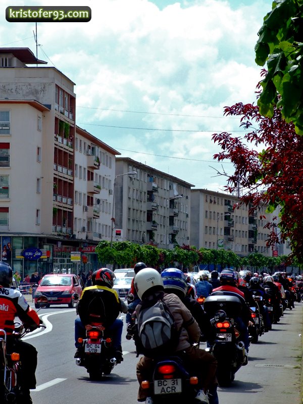 [Ziua+Nationala+a+Motociclistilor+in+Bacau+-+foto+(2).jpg]