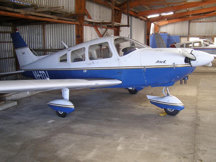 Piper PA28-181