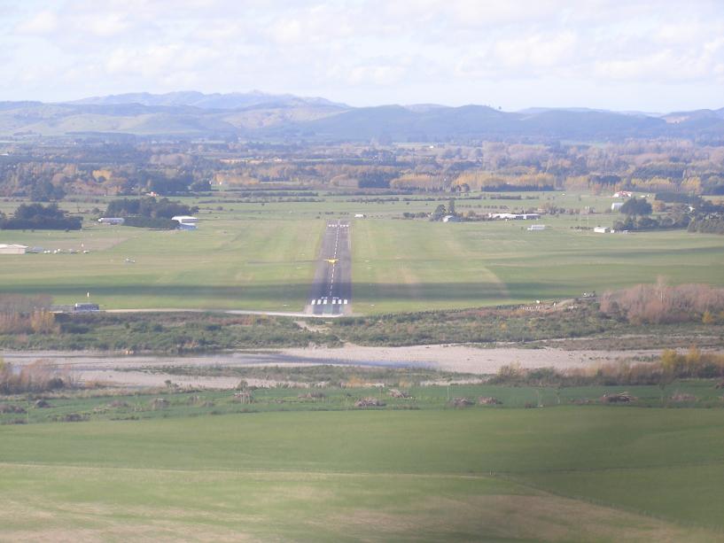 Short final Masterton runway 06