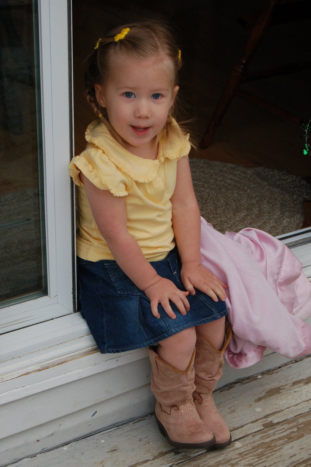 [Ivy's+new+cowgirl+boots+from+Grandma+Eimers.jpg]