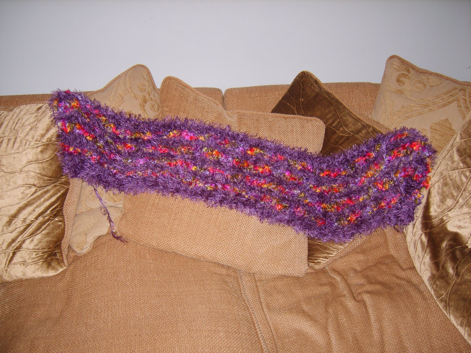 [Purple+scarf.JPG]