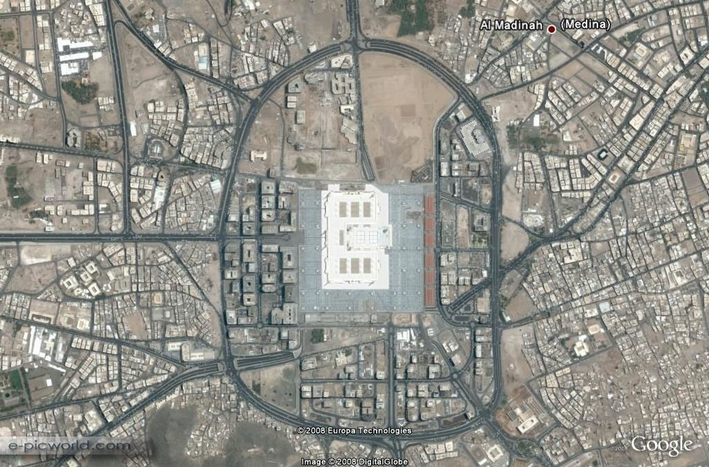 [google+earth+-+masjid+nabawiy,+medina.jpg]