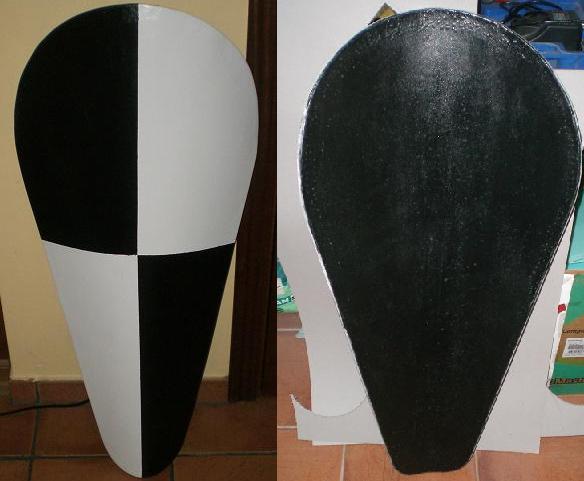 [painted+shield.JPG]