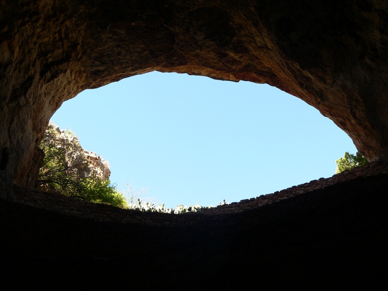 [Caverns+025.JPG]