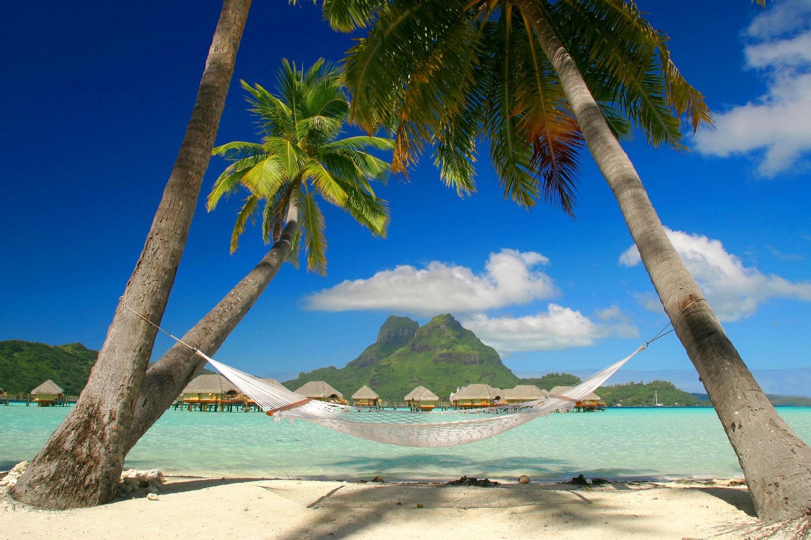 [Tropical+Sleepaway,+Bora+Bora,+French+Polynesia.jpg]