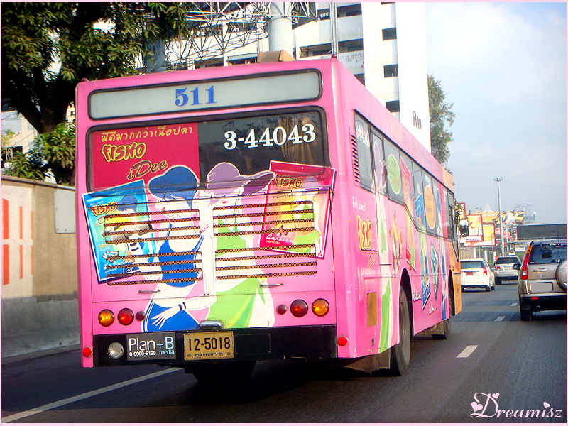 [Colorful-bus-2-7987.jpg]