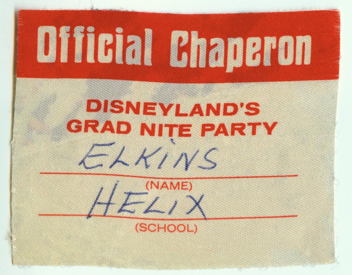 [Grad+Nite+1967+cahperon+sticker.jpg]