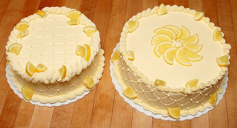 [2+lemon+cakes.JPG]