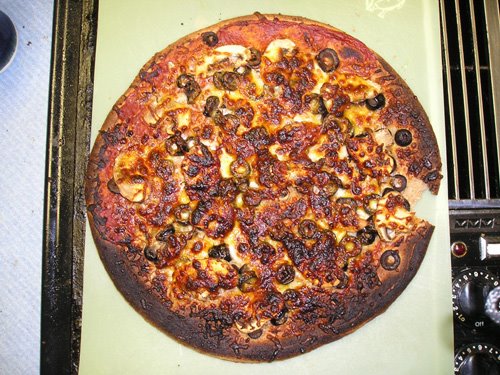 [burnt+pizza+1.jpg]