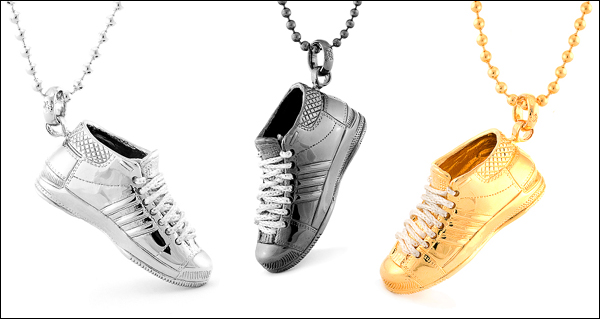 [adidas_urist_chains.jpg]