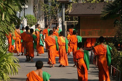 [Buddhist+Monks.jpeg]