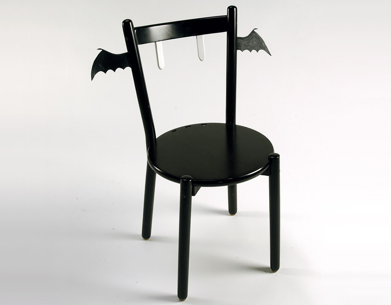 [chair2.jpg]