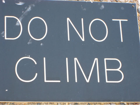 [do-not-climb.jpg]